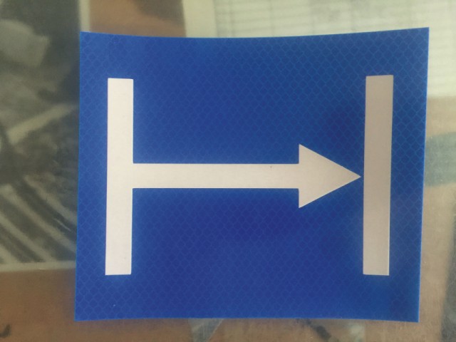 ��·������λ���־��